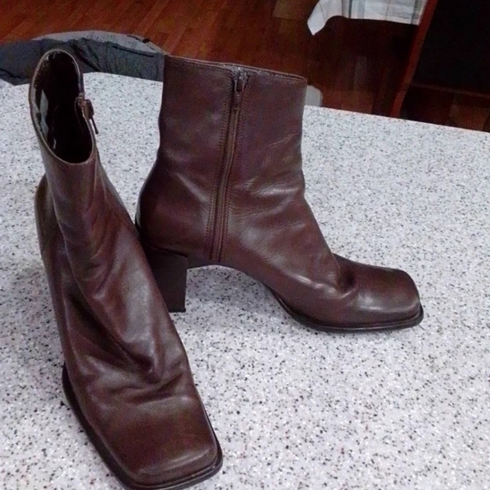 Nine West Brown Leather Square-Toe Ankle Heeled Boots